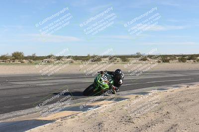 media/Jan-18-2026-CVMA (Sun) [[519f600f45]]/Race 16-Formula Middleweight/